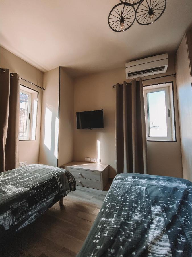 Lovely Modern Apartment In St.Julian San Ġiljan Extérieur photo